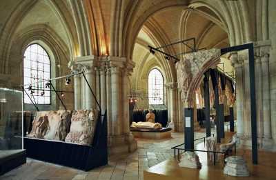 Crypte Et Cathedrale de Bourges