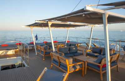 Nice : Soiree Diner en Merc en Maxi Catamaran - Villefranche - Cap Ferrat