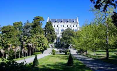 PARC DU CHATEAU DE VALROSE