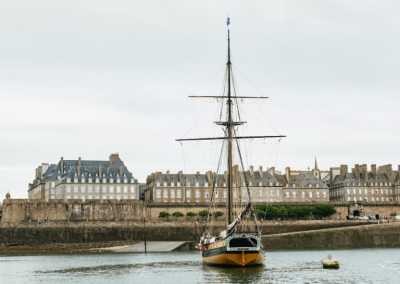 Saint-malo : Visite Guide en Bateau Avec Capitaine Local