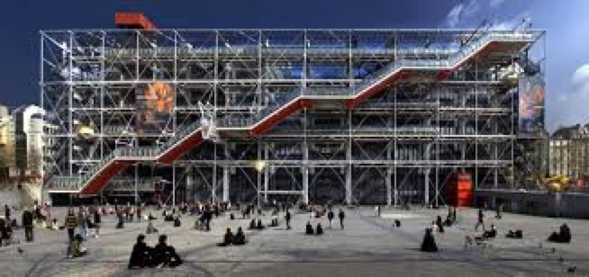 CENTRE POMPIDOU |  CHATEAUX IN FRANCE