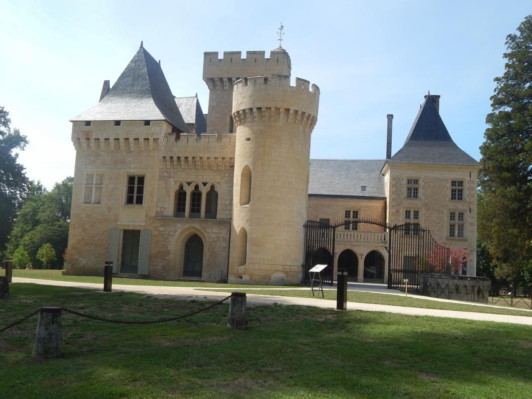 CHATEAU DE CAMPAGNE |  CHATEAUX IN FRANCE