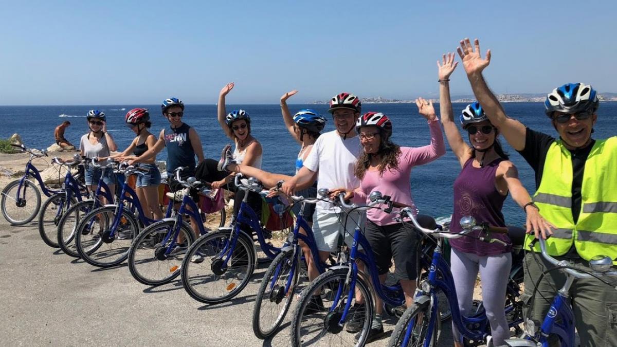 FADA BIKE TOURS MARSEILLE |  CHATEAUX IN FRANCE