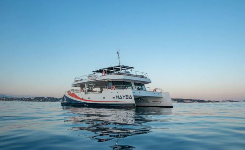 Nice : Soiree Diner en Merc en Maxi Catamaran - Villefranche - Cap Ferrat